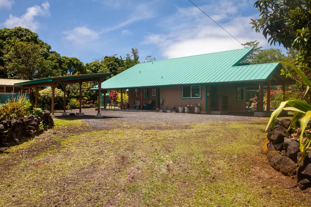 15-2045 8th Avenue Keaau HI 96749