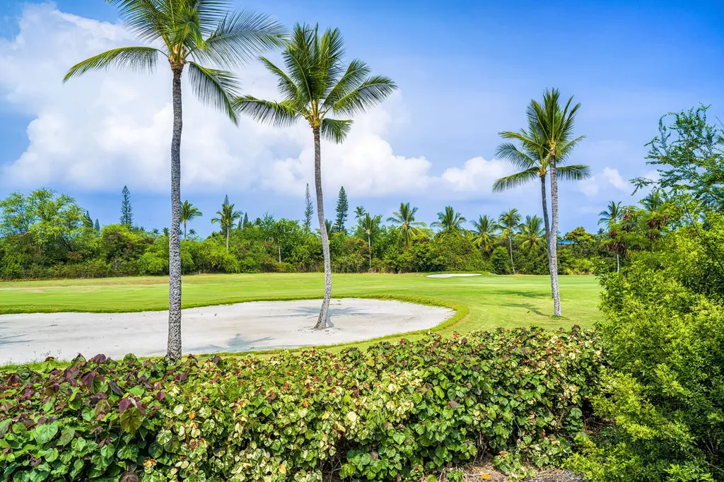 78-7070 Alii Drive Kailua-kona HI 96740