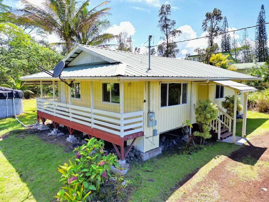 16-1814 34th Avenue Keaau HI 96749