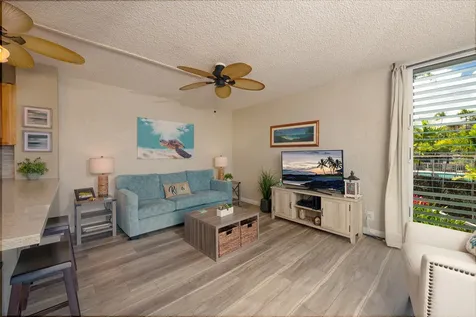 75-6016 Alii Drive Kailua-kona HI 96740