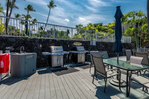 75-6016 Alii Drive Kailua-kona HI 96740