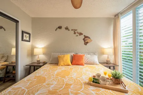 75-6016 Alii Drive Kailua-kona HI 96740