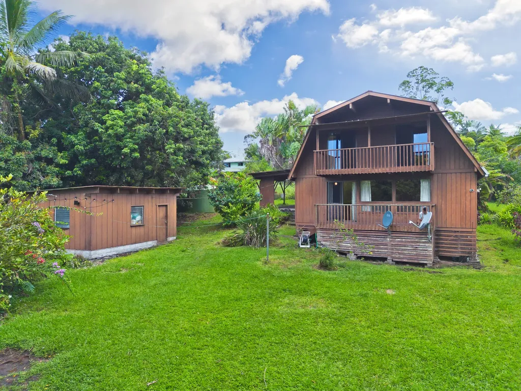 16-1331 Opeapea Road Mountain View HI 96760