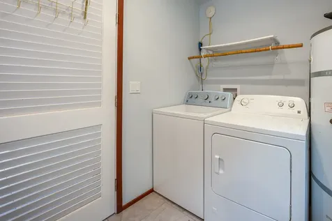 82-5900 Old Government Main Road Captain Cook HI 96704