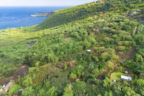 82-5900 Old Government Main Road Captain Cook HI 96704