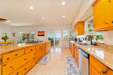 83-5611 Middle Keei Road Captain Cook HI 96704