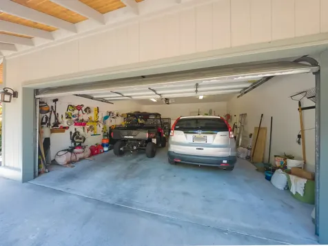 83-5611 Middle Keei Road Captain Cook HI 96704