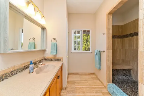 83-5611 Middle Keei Road Captain Cook HI 96704