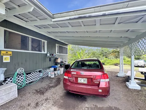 15-1414 18th Avenue Keaau HI 96749