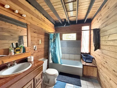 15-1414 18th Avenue Keaau HI 96749