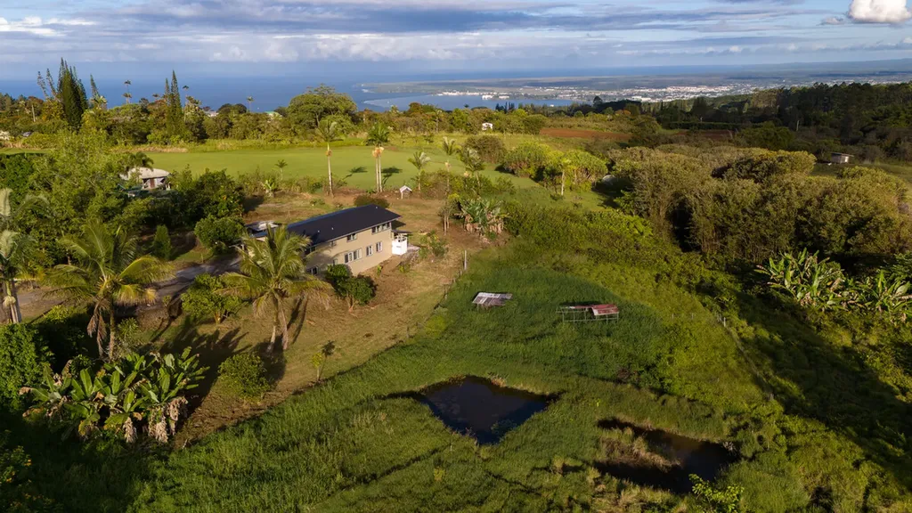 2427 Kaiwiki Road Hilo HI 96720
