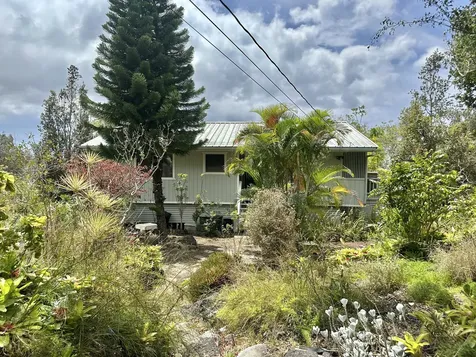 92-1666 Cocoanut Drive Ocean View HI 96737