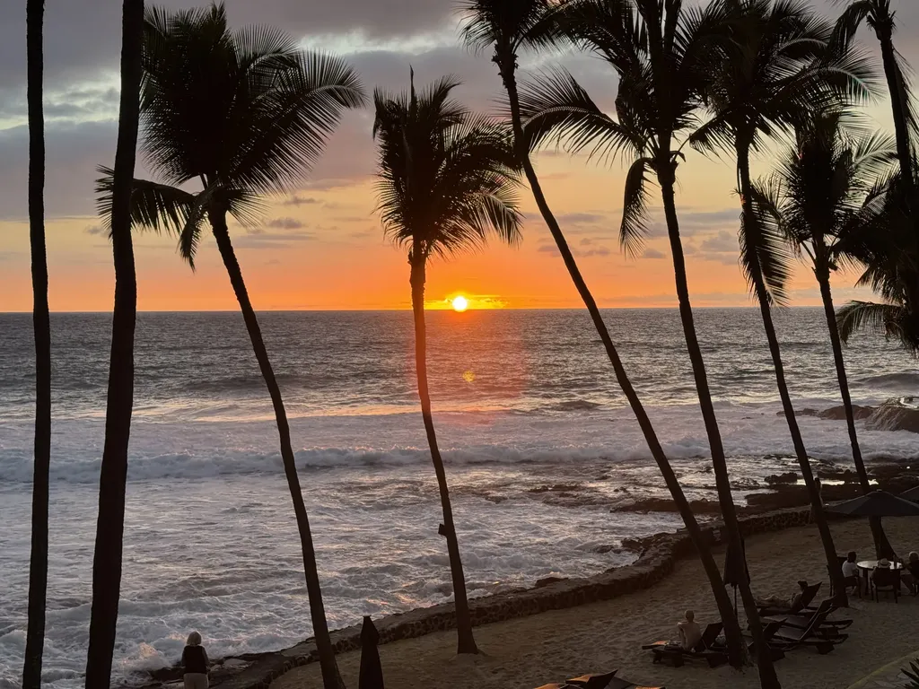 75-6106 Alii Drive Kailua-kona HI 96740