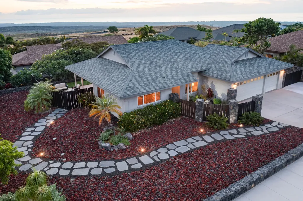 68-1696 Kilakila Street Waikoloa HI 96738