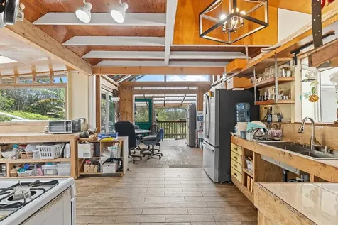 32-520 Piha Kahuku Road Ninole HI 96773