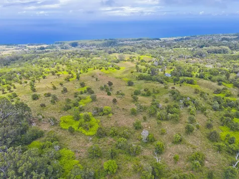 Laupahoehoe HI 96764