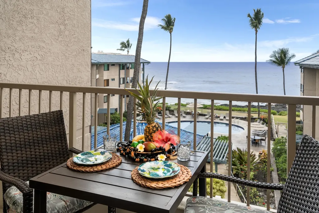 75-5888 Kona Reef Kailua-kona HI 96740