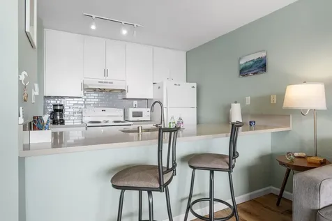 75-5888 Kona Reef Kailua-kona HI 96740