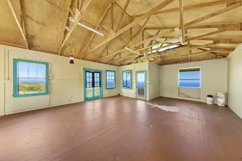 35-1183 Homestead Road Laupahoehoe HI 96764