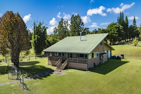 35-1183 Homestead Road Laupahoehoe HI 96764