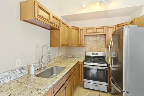 35-1183 Homestead Road Laupahoehoe HI 96764