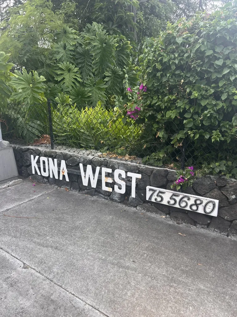75-5680 Kuakini Highway Kailua-kona HI 96740