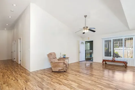 64-148 Makaloa Loop Kamuela HI 96743