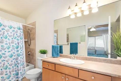 64-148 Makaloa Loop Kamuela HI 96743