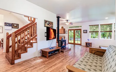 99-1846 Painiu Loop Volcano HI 96785