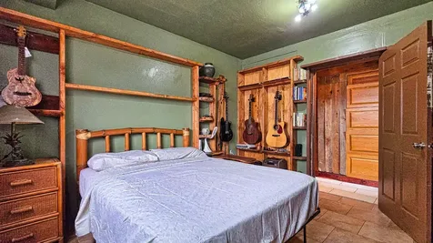 94-6491 Kamaoa Road Naalehu HI 96772