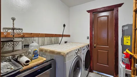 94-6491 Kamaoa Road Naalehu HI 96772