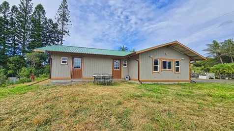 94-6491 Kamaoa Road Naalehu HI 96772