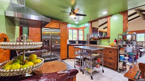 94-6491 Kamaoa Road Naalehu HI 96772