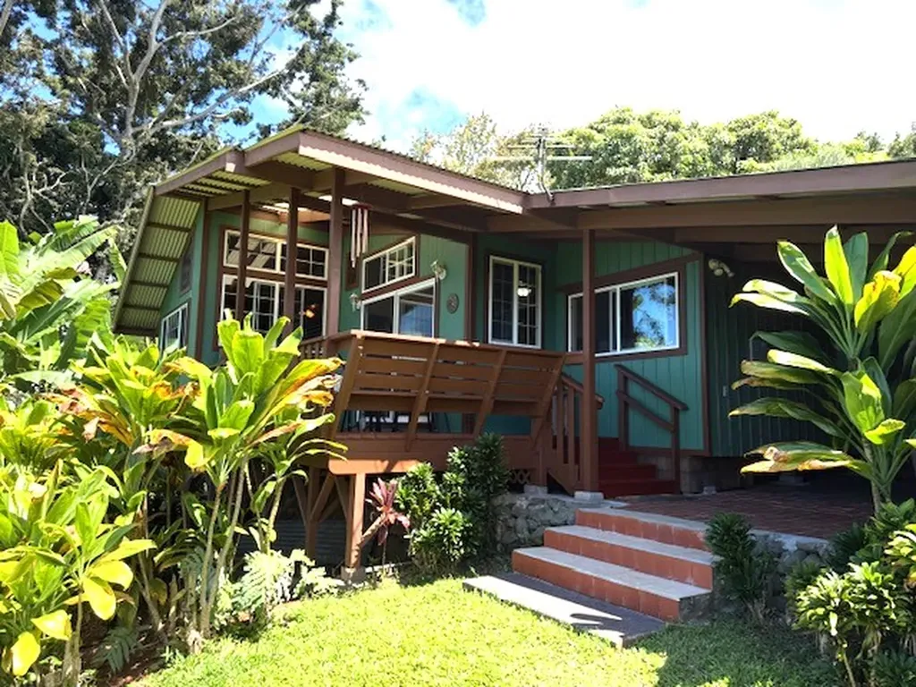 48-5441 Kukuihaele Road Honokaa HI 96727