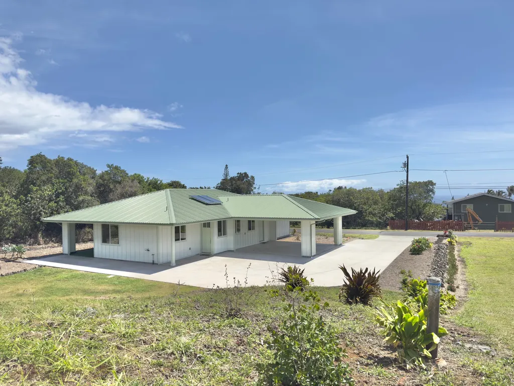 94-5763 Awa Pae Place Naalehu HI 96772