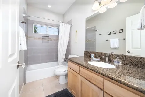 71-1876 Puu Lani Loop Kailua-kona HI 96740