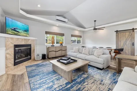 71-1876 Puu Lani Loop Kailua-kona HI 96740