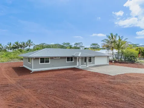 15-1791 4th Avenue Keaau HI 96749