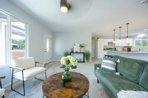 15-1791 4th Avenue Keaau HI 96749