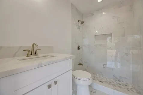 15-2047 32nd Avenue Keaau HI 96749