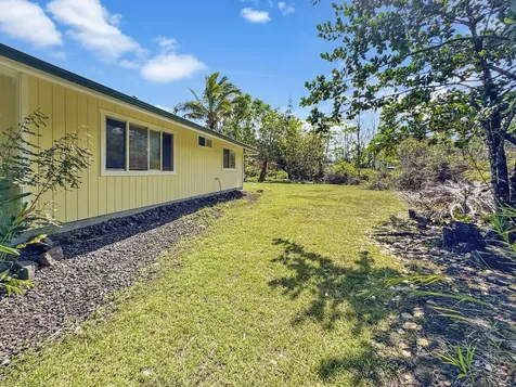 15-1516 11th Avenue Keaau HI 96749