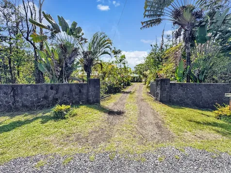 15-1516 11th Avenue Keaau HI 96749