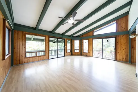 15-1429 22nd Avenue Keaau HI 96749