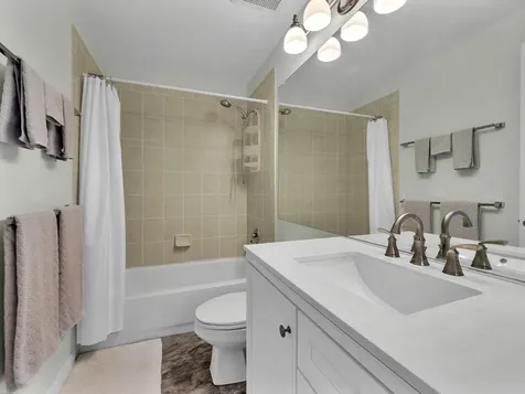 75-6009 Alii Drive Kailua-kona HI 96740