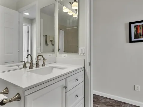 75-6009 Alii Drive Kailua-kona HI 96740