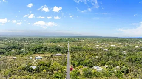 15-1644 4th Avenue Keaau HI 96749