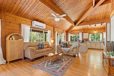 15-1644 4th Avenue Keaau HI 96749