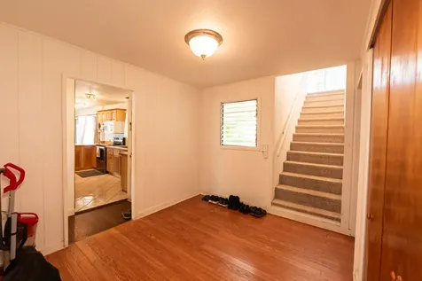 7 Kaapuni Loop Hilo HI 96720