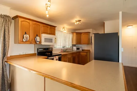 7 Kaapuni Loop Hilo HI 96720