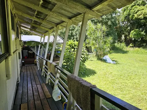 15-1483 28th Avenue Keaau HI 96749